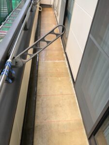 ベランダ木工事